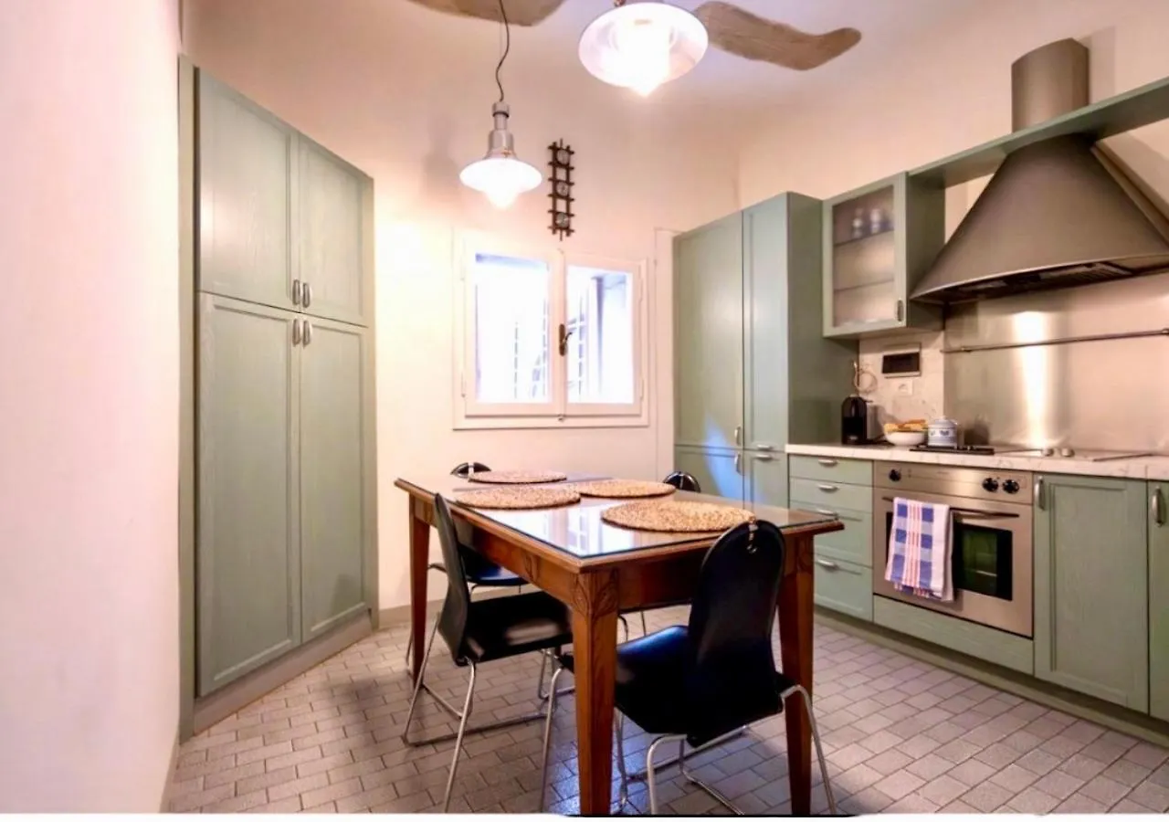 Casa D'Azeglio, Central Florence, Quiet And Elegant Florence